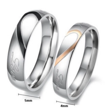 Bagues de Couple en Acier au Titane Cœur Real Love Gravé Noir Or Alliances Assorties Minimaliste Acier Inoxydable Bagues pour Amoureux Cadeau Bijoux