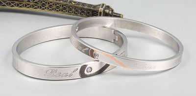 Titanstahl Paar Armreif Armband Für Herren Damen Real Love Gravur Herz Stitching Strass Eingelegt Schmuck Roségold Schwarz