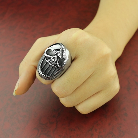 Vintage Men's Stainless Steel Skull Ring Bottle Opener Gothic Punk Rock Biker Jewelry Retro Skeleton Head Finger Ring