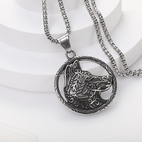 Collana con Pendente Croce Celtica e Lupo Vichingo in Acciaio Inossidabile Vintage per Uomo Gioielli Punk Hip Hop Retrò