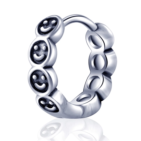 Vintage Titaniumstaal Lachend Gezicht Oorbellen Punk Stijl Oliesmering Geoxideerd Reliëf Sieraden Voor Vrouwen Mannen Dagelijks