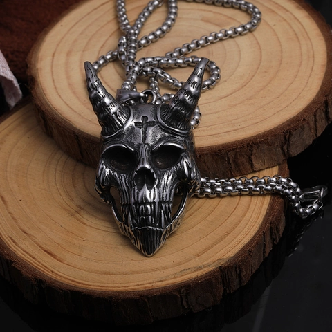 Collar de Colgante de Calavera de Demonio Gótico para Hombre Colgante de Cruz de Esqueleto con Cuernos de Acero Inoxidable