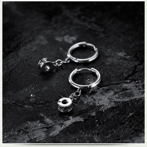 Orecchini a Cerchio Unisex in Acciaio Inossidabile Con Pendente a Cilindro Vintage Punk Gioielli Industriali Per Uomo Donna
