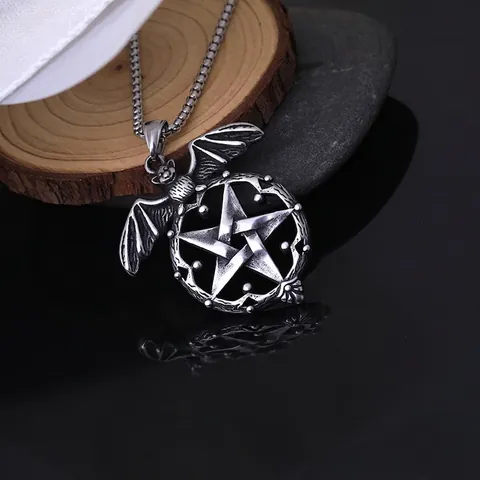 Collar Gótico Acero Inoxidable Murciélago Pentagrama Colgante Para Hombre Vintage Punk Rock Joyería Con Cadena de Caja Regalo Halloween