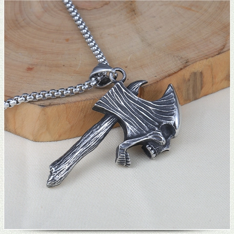 Collana con Ciondolo ad Ascia Teschio Punk Gotico Retro in Acciaio Inossidabile Uomo Hip Hop Gioielli Ascia da Battaglia Vichinga