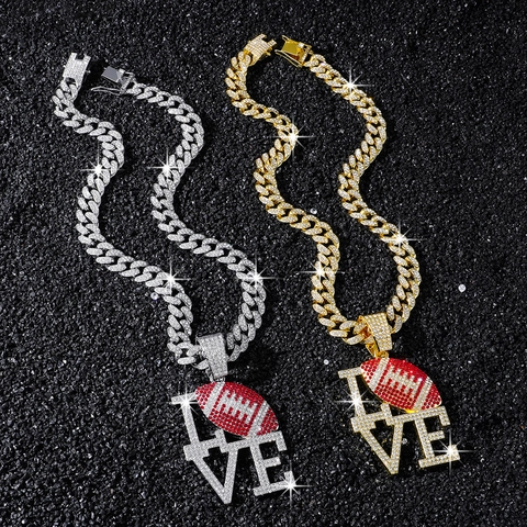 Collana da Uomo Hip Hop Iced Out Love Rugby Ciondolo Lega di Zinco Strass Catena Cubana Street Fashion Gioielli per Feste