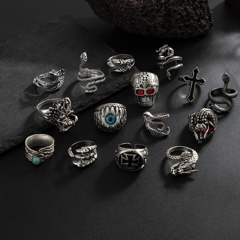 Vintage Punk Gotico Anelli Collezione per Uomo Argento Antico Teschio Serpente Drago Croce Occhio Strass Turchese Gioielli Hip Hop