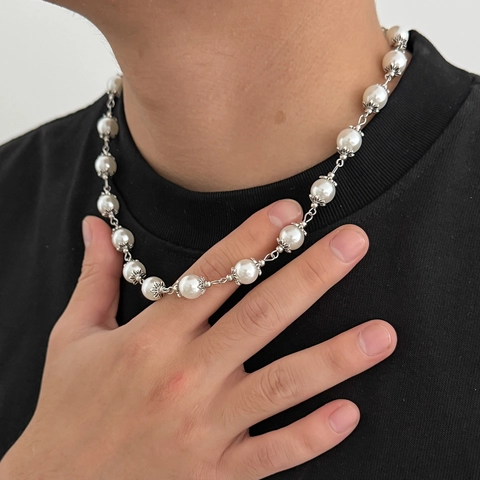 Hip Hop Men Artificial Pearl Beaded Necklace Vintage Alloy Flower Carving Clavicle Chain Multicolor Street Jewelry Gift