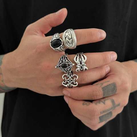 Men Vintage Gothic Rings Alloy Black Rhinestone Hollow Star Cross Pattern Punk Style Party Jewelry Finger Accessory