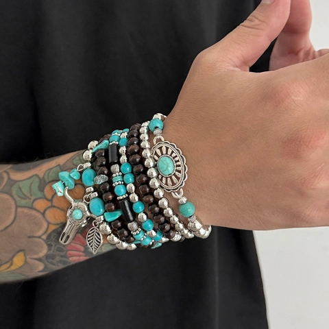Men 7Pcs Bohemian Bracelet Set With Wood Beads Artificial Turquoise Bull Head Leaf Charms Retro Holiday Beaded Jewelry