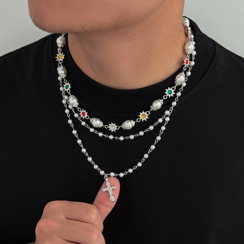 Collier Pendentif Croix à Trois Couches Hip Hop Perles Artificielles Hommes Femmes Alliage Strass Multicolores Fleur Chaîne Bijoux