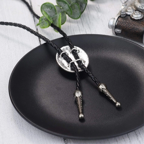 Cravatta Bolo Western Cowboy Ciondolo in Lega Vintage con Pietra Sintetica Collana in Corda Intrecciata Regolabile Unisex