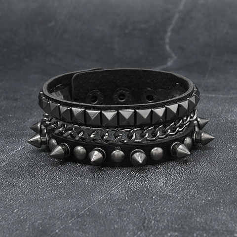 Bracciale da Uomo Punk in Pelle Multistrato Vintage Gothic Catena in Metallo Borchie a Punta Polsino Regolabile Gioielli