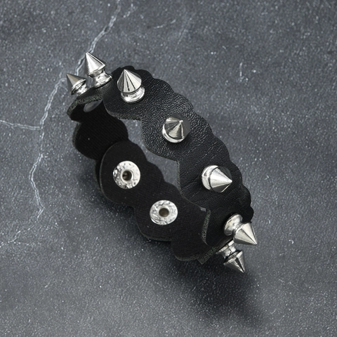 Bracciale in Pelle Nera con Borchie Punk Rock per Uomo Gotico con Punte Bordo a Festone Bracciale a Polsino Regolabile Gioielli Biker