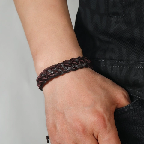 Braccialetto in Pelle Intrecciata Vintage da Uomo Fatto a Mano con Coulisse Regolabile Bracciale Corda Multistrato Gioielli Retro Regalo