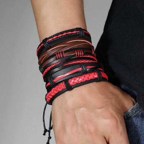 Braccialetto Multistrato in Pelle Intrecciata a Mano Retro Punk Regolabile con Corda di Cera Gioielli alla Moda Casual Versatili Regalo