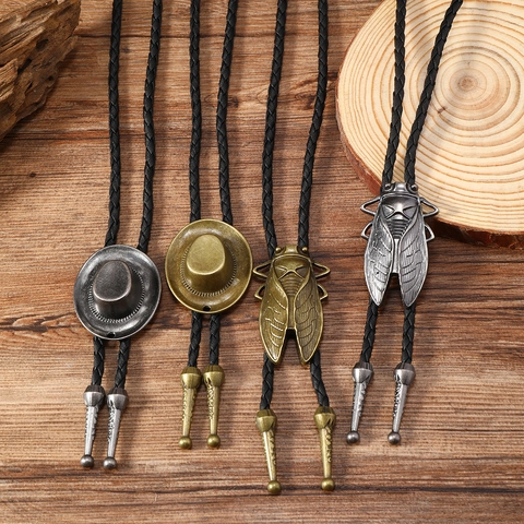 Cravatta Bolo Vintage Western Cowboy Ciondolo in Lega Retro Cappello Libellula Cicala Collana in Corda Intrecciata in Pelle PU per Uomo Gioielli