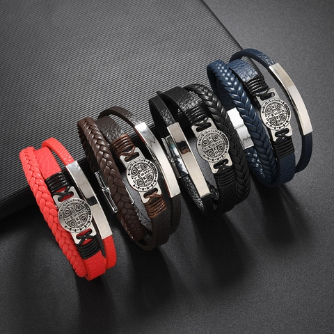 Herren Mehrlagiges Geflochtenes Lederarmband Mit Benediktus-Medaille Legierung Edelstahl Magnetschnalle Retro Punk Schmuck