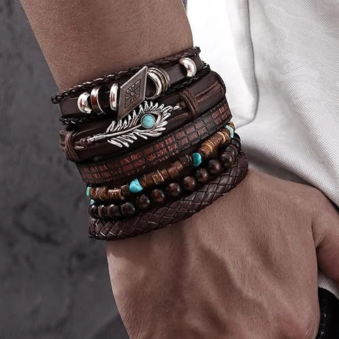 Vintage Mehrlagiges Lederarmband Totenkopf Feder Kompass Anhänger Verstellbar PU-Leder Legierung Holz Herren Modeschmuck