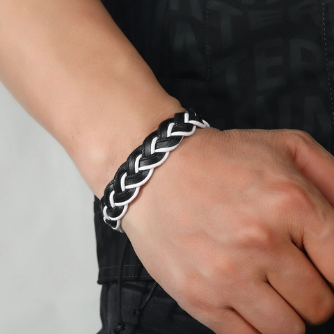 Vintage Handmade Cowhide Leather Braided Bracelet For Men Women Wave Style Woven Wax Cord Wristband Adjustable Jewelry