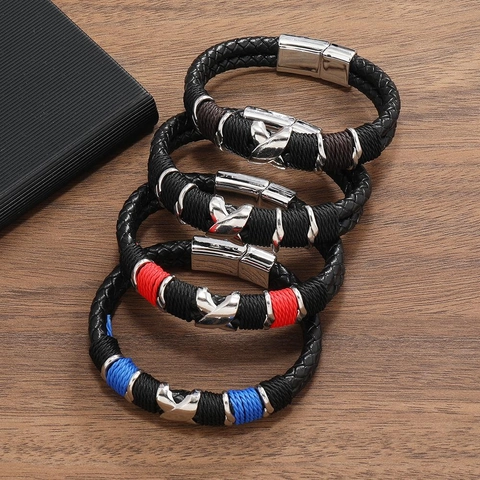 Herren Echtes Leder Geflochtenes Armband Mehrlagig Trendy Handgefertigtes Armband Mit Magnetverschluss Legierung X Deko Mode Schmuck