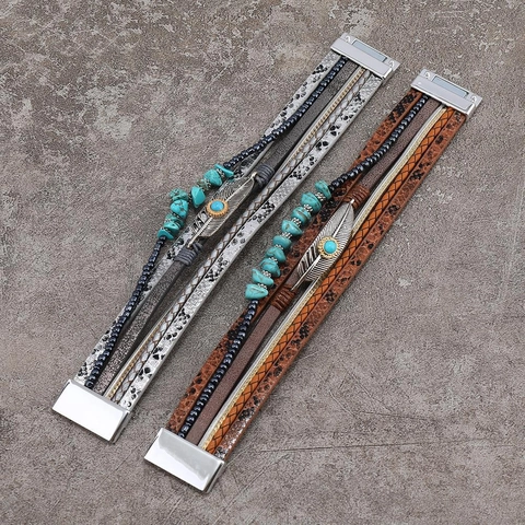 Bracciale Multistrato in Pelle PU Bohemien per Donna Pendente a Piuma in Turchese Artificiale Stampa Leopardata Gioielli Retrò