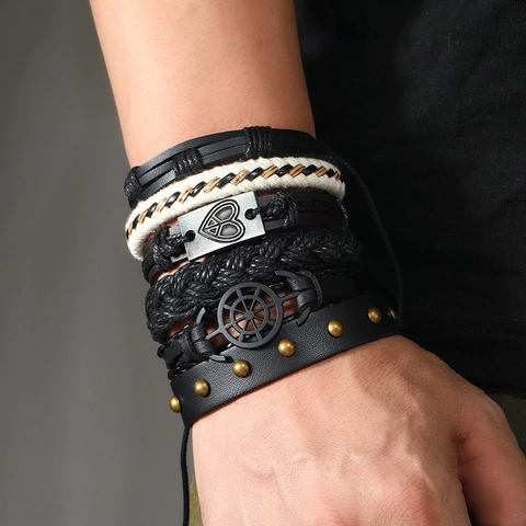 Herren Retro Punk Mehrlagiges Lederarmband Anker Herz Anhänger Handgewebt Legierung Leder Hanfseil Wachskordel Schmuck