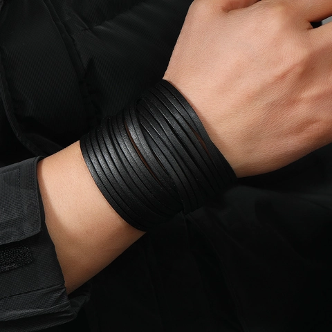 Pulsera Envolvente de Cuero Multicapa Hecha a Mano para Hombres Mujeres Estilo Gótico Oscuro Borla Ajustable Cordón