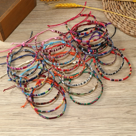 Braccialetti dell'Amicizia Intrecciati Etnici Bohémien per Donna Uomo Cordino Intrecciato Geometrico Colorato Fatto a Mano Gioielli con Cinturino a Corda Regolabile