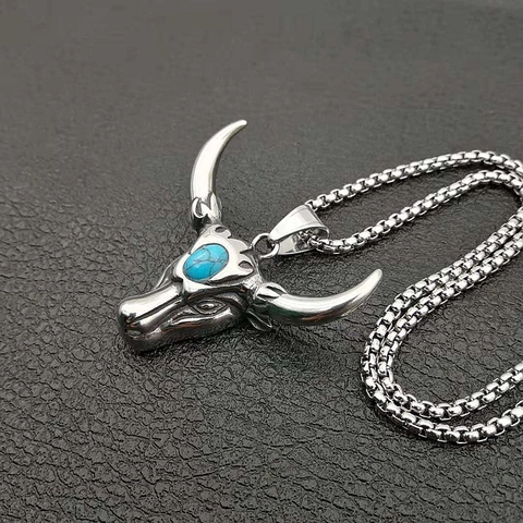 Punk Retro Titanium Steel Bull Head Pendant Necklace For Men Women Polished Turquoise Inlaid Animal Biker Jewelry Accessory