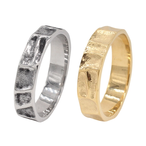 Anello in Acciaio al Titanio Vintage con Motivo Martellato per Uomo Donna Unisex Stile Industriale Oro Colore Acciaio Gioielli