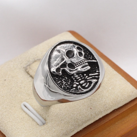Anello a Sigillo Vintage con Teschio che Fuma per Uomo Acciaio Inossidabile Punk Gothic Rock Style Anello a Fascia Gioielli