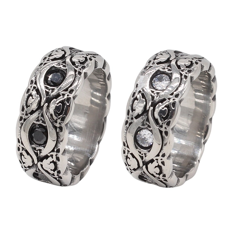 Vintage Gothic Stainless Steel Ring For Men Women Hollow Carved Vine Pattern Inlaid Black White Rhinestone Punk Band Ring Jewelry