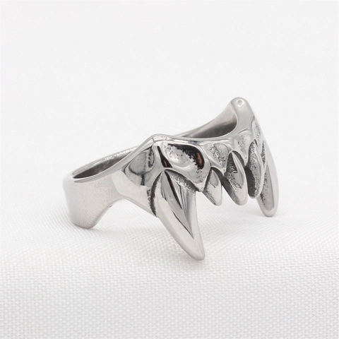 Gothic Monster Fang Stainless Steel Ring For Men Retro Punk Titanium Steel Vampire Teeth Band Ring Personality Jewelry Gift