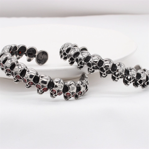 Vintage Gothic Punk Skull Head Stainless Steel Cuff Bracelet For Men Retro Rock Style Rhinestone Inlay Hand Jewelry