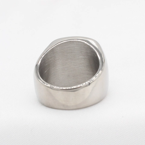 Retro Titanium Steel Men Signet Ring With Square Black Rhinestone Inlaid Personalized Gothic Fashion Jewelry For Men Gift