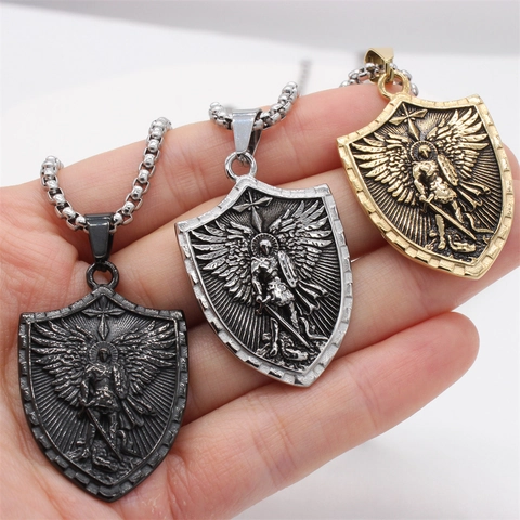 Retro Archangel Michael Shield Pendant Necklace Men Titanium Steel Cross Angel Warrior Relief Fashion Gothic Jewelry