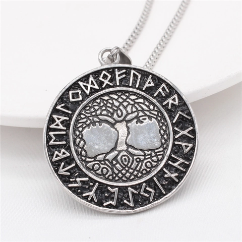 Retro Stainless Steel Viking Tree of Life Rune Pendant For Men Nordic Mythology Antique Silver Yggdrasil Pendant Only