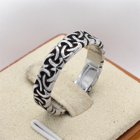 Anillo de Banda de Nudo Celta Vikingo Vintage para Hombre Acero de Titanio Retro Envejecido Tejido Joyería Punk