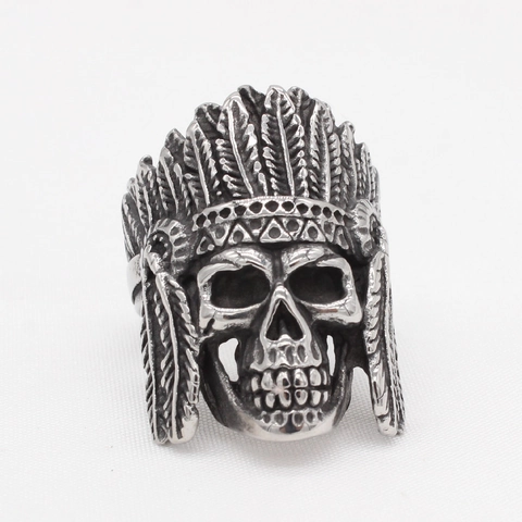 Anillo de Acero de Titanio para Hombre Retro Gótico Indio Calavera Pluma Envejecido Biker Punk Joyería de Moda Regalo