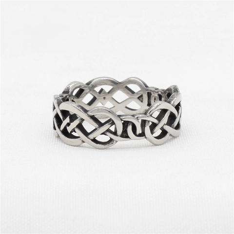 Anillo de Banda Calado de Acero Inoxidable con Nudo Celta Vintage para Hombre Joyería de Dedo con Patrón Tejido Oxidado Retro