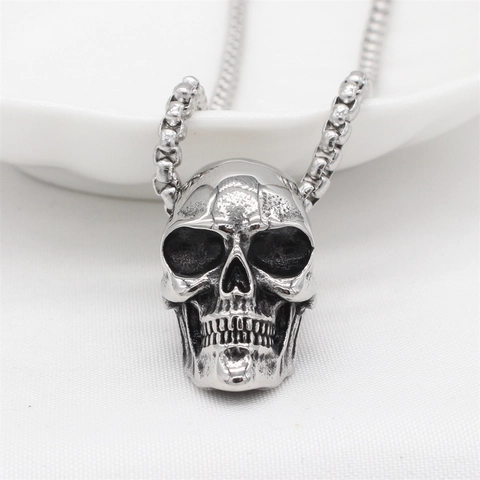 Titanium Steel Gothic Skull Pendant Necklace For Men Women Punk Hip Hop Rock Vintage Antique Finish Jewelry Accessory Gift