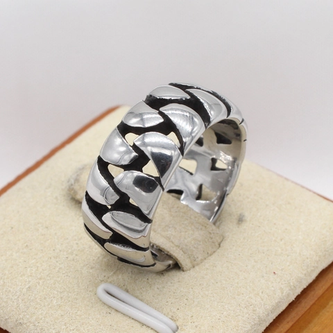 Anillo de Acero de Titanio Retro para Hombre Eslabón Cubano Hueco Estilo Punk Joyería Vintage Color Acero Anillo Hombre