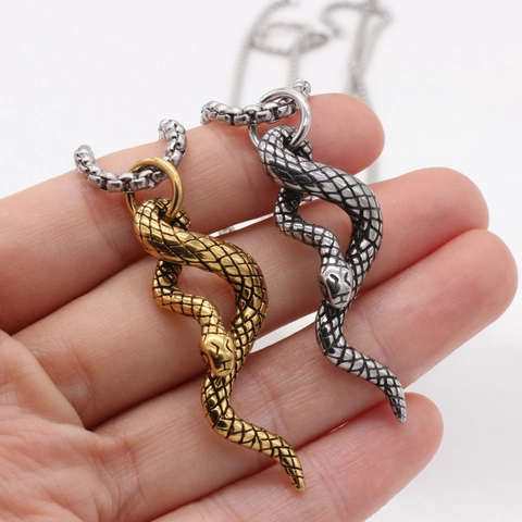 Retro Punk Titanium Steel Snake Pendant For Men Individual Serpent Design Polished Metal Jewelry Accessory Without Chain