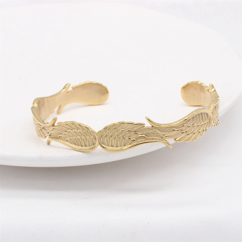 Retro Feather Angel Wings Open Cuff Bracelet For Men Women Stainless Steel Adjustable Punk Hip Hop Jewelry Gift