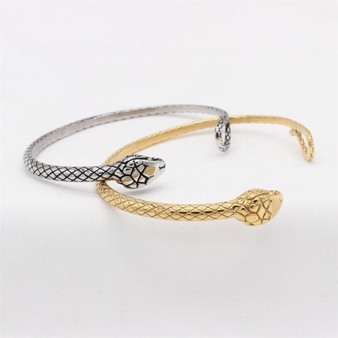 Bracciale Rigido Aperto a Forma di Serpente in Acciaio Inossidabile Vintage per Donna Retro Trama a Squame Animale Gioielli Punk