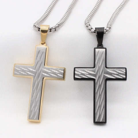 Ciondolo a Croce in Acciaio al Titanio Vintage per Uomo Texture Spazzolata Bicolore Gioielli Religiosi Ciondolo Solo Senza Catena