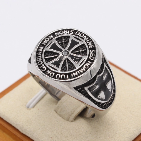 Vintage Knights Templar Cross Signet Ring Men Stainless Steel Latin Engraved Rhinestone Gothic Religious Shield Jewelry