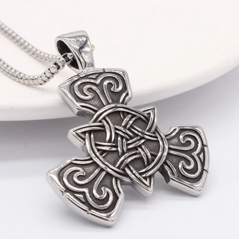 Retro Viking Celtic Knot Cross Pendant Necklace For Men Stainless Steel Distressed Gothic Nordic Jewelry Men Gift