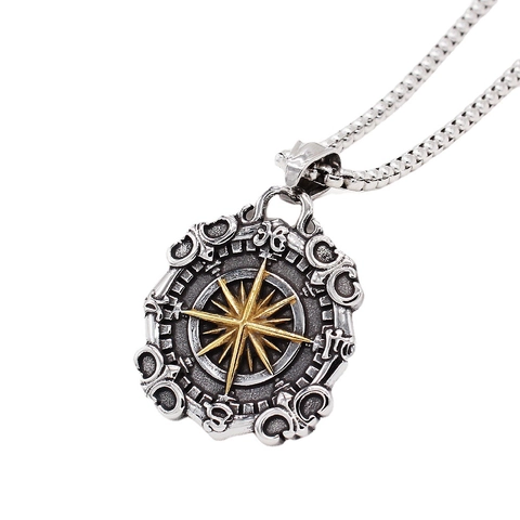 Vintage Titanium Steel Compass Pendant For Men Retro Nautical Star Medallion Necklace Accessory Two-Tone Gold Silver Distressed Carved Jewelry Gift (Without Chain)